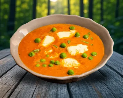 Plats Végétariens Matar Paneer